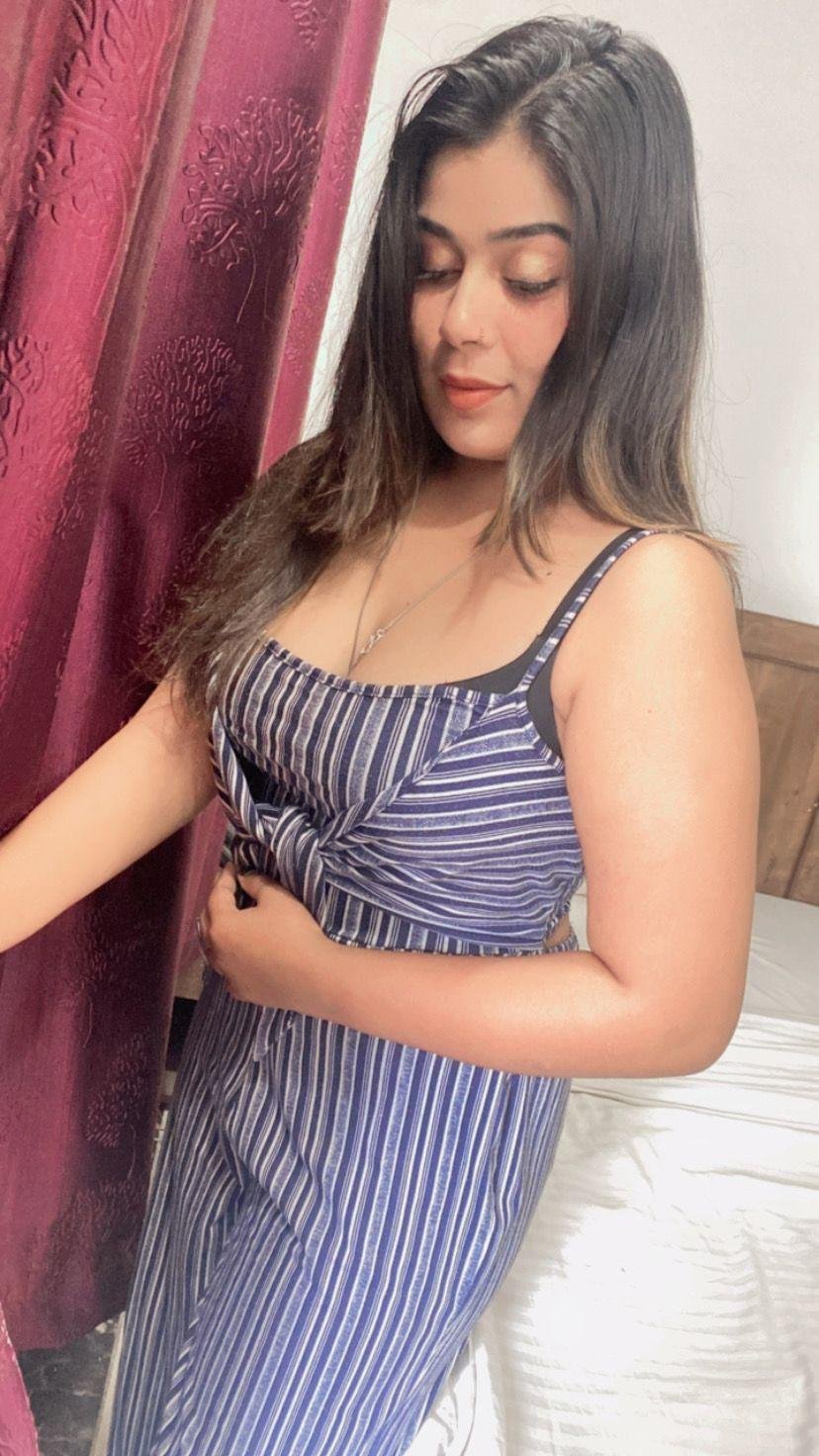 call girls service in Chirag Delhi